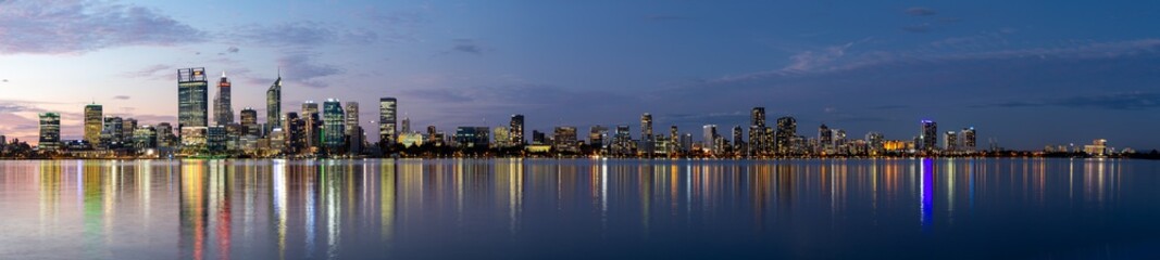 Naklejka premium Panorama zachodu słońca w Perth