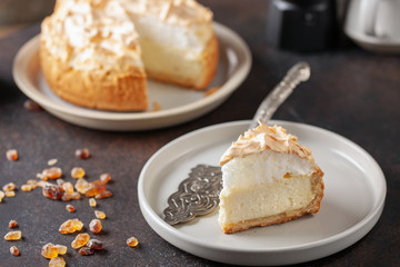 Fototapeta na wymiar Delicious homemade cheesecake with glazed merengue.