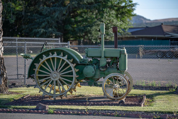 Fototapeta na wymiar Old Tractor on display at a farm