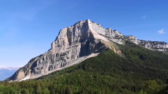 Montagne du Granier - vall&eacute;e des entremonts en chartreuse