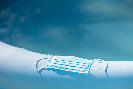 Onboard inflatable pool medical mask
Concept: Rest, self-isolation in coronavirus mode