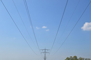 Strom-Leitungen