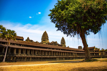Obraz premium A beautiful view of Angkor Wat temple at Siem Reap, Cambodia.