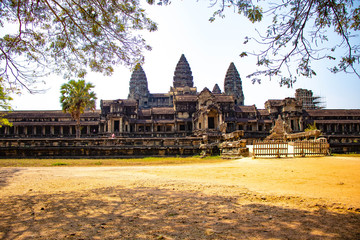 Obraz premium A beautiful view of Angkor Wat temple at Siem Reap, Cambodia.