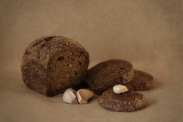 Bread and garlic