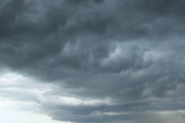 Fototapeta premium dark cloud almost night evening time 