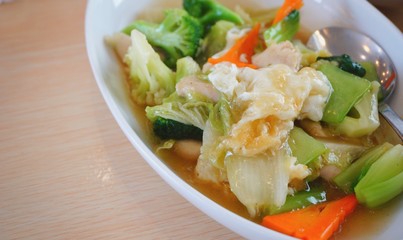 Vegetable cuisine known as cap cay.