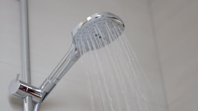 100 fps video of shower with water flowing 