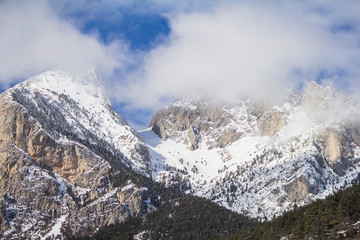 Fototapeta na wymiar The Pedraforca mountain in the middle of winter, completely snowy.