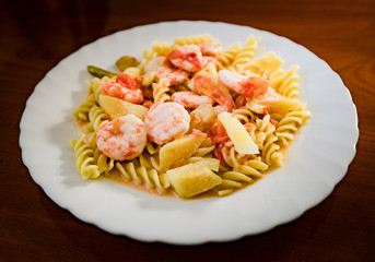 Seafood pasta in sweet and sour sauce