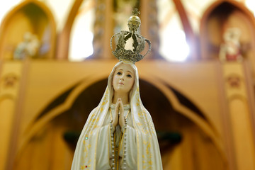 Statue of the image of Our Lady of Fatima