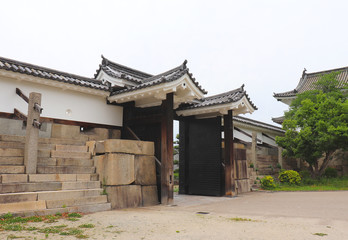 高麗門形式の城門（大阪城大手門）
