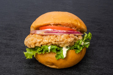 チキンバーガー　Typical delicious Fried chicken burger
