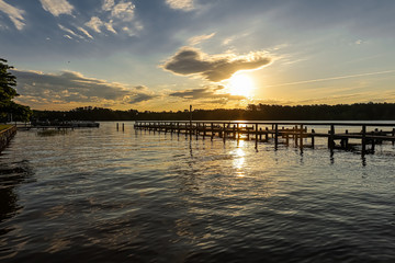 Fototapeta na wymiar Sunset on the lake