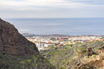 Fototapeta na wymiar Beautiful landscapes of Barranco del Infierno in Tenerife