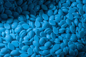 Blue wax granules