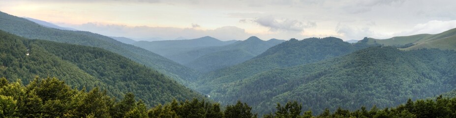 Naklejka premium Panorama of the French Pyrenees