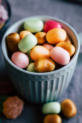 Assortiment de bonbons sucreries colorés