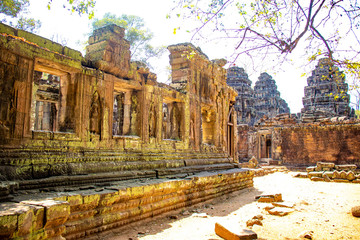 Obraz premium A beautiful view of Angkor Wat temple at Siem Reap, Cambodia.