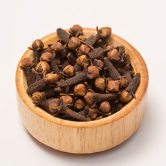 Cloves
