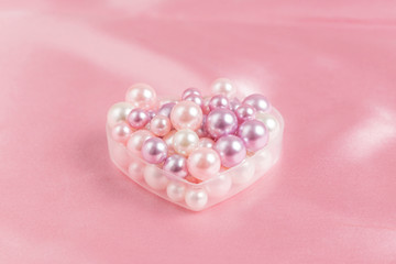 Shoot beautiful pearls up close