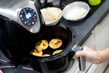 Air fryer machine  in home