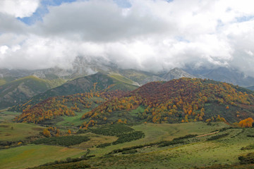 An autumn view of the landscape of the Babia y Luna Natural Park, in the north of the province of León, Cantabrian range, Spain