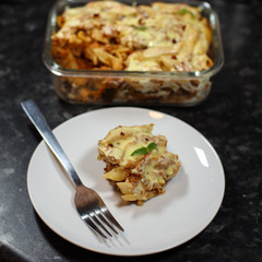 Cheesy Pasta & Tuna bake
