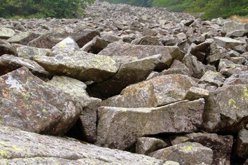 Mucchio di pietre, Pile of stones 