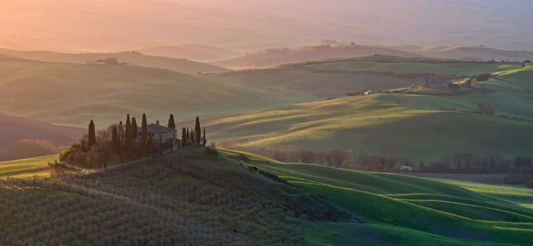 landscape of tuscany italy