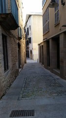 Fototapeta na wymiar The Jewish Quarter in Girona is one of the best preserved in the world.