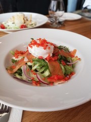salad with shrimps