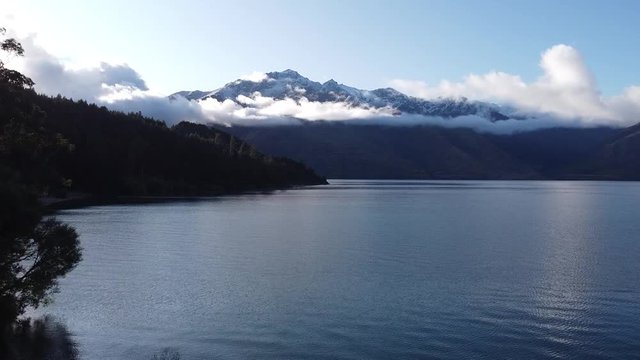 Queenstown, New Zealand mountains and Lake Wakatipu