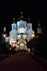 Fototapeta na wymiar Transfiguration cathedral of Holy Trinity-Saint Seraphim-Diveyevo Monastery at night in Diveyevo, Russia