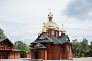 Fototapeta na wymiar old wooden church in ukraine