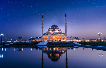 Sharjah Grand Mosque Night View, Best Places to visit in Dubai, Amazing architecture Design, Sharjah Travel and Tourism Image