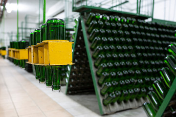 Technology and bottling of sparkling wine on a production line