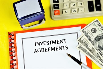 Investment agreement-text inscription on the form of the document. placement of capital for a...