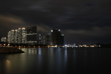 Fototapeta na wymiar hong kong at night