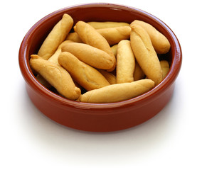 picos, traditional spanish breadsticks