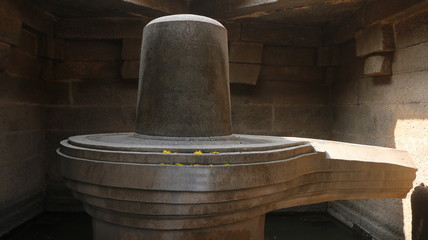shiva lingam 