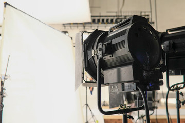 スタジオのタングステンライト