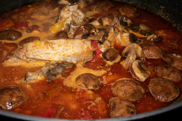 mushroom and wings spicy red curry