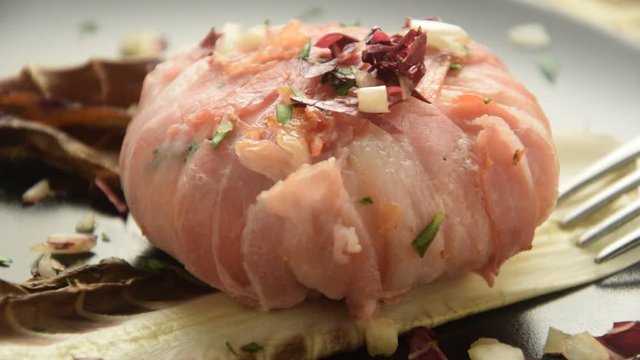 Formaggio tomino con pancetta ft0205_0524 Tomino sir s slanino