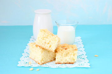 Hefe- Kuchen mit Streuseln