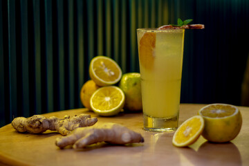 Jugo de naranja con jengibre