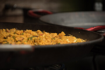 paella in a pan