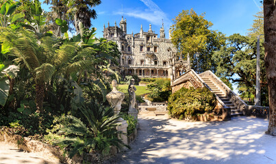 The Quinta da Regaleira © Val Thoermer