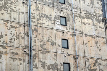 高層ビルの外観