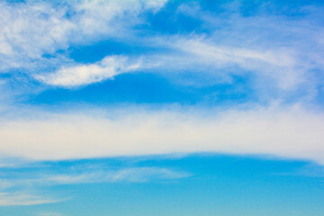 Obraz premium Blue sky with cirrus clouds. Background for design and project.
